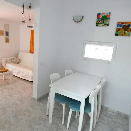 The Corner Garden - Sonnenland * San Bartolome de Tirajana (Gran Canaria)